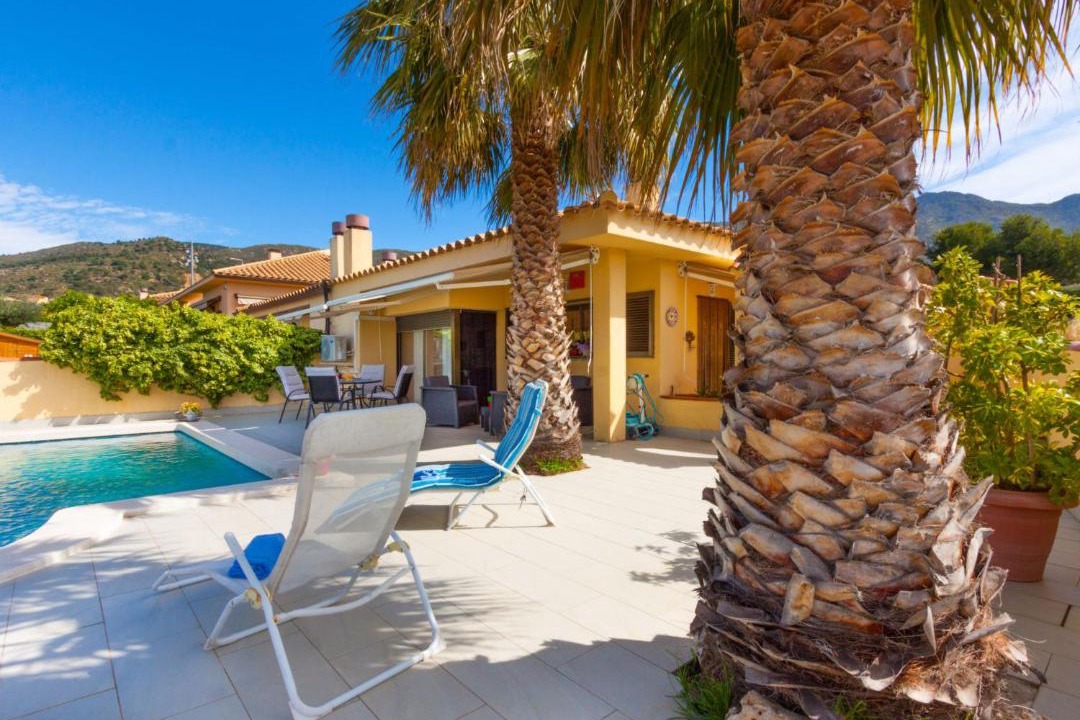 Photo of Outdoor in Palau-Saverdera