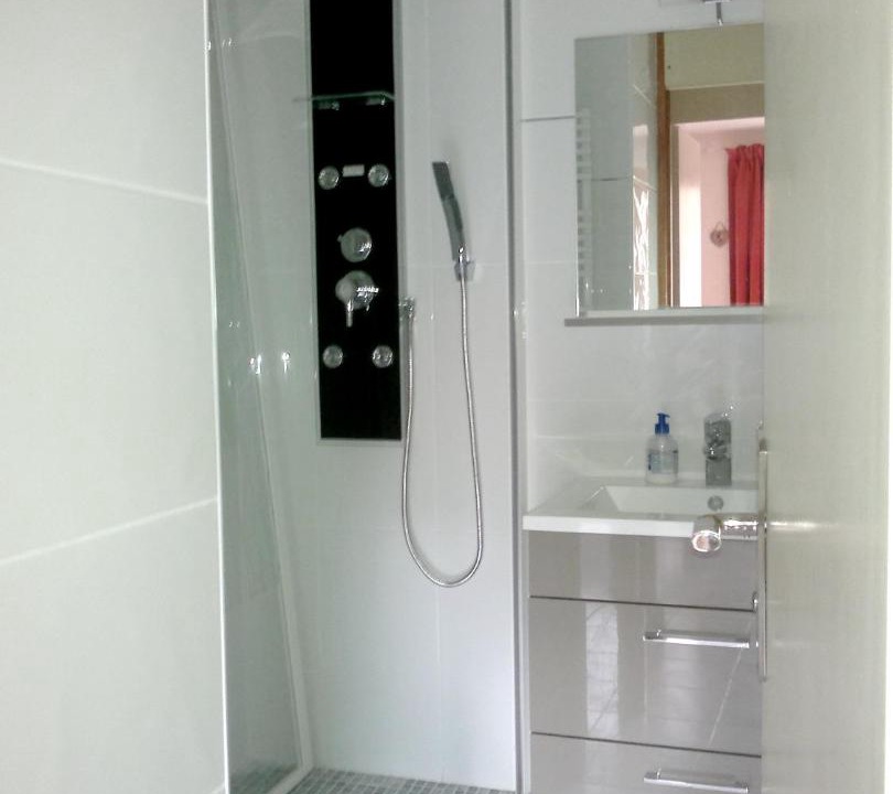 Photo of Bathroom in Plagne Centre