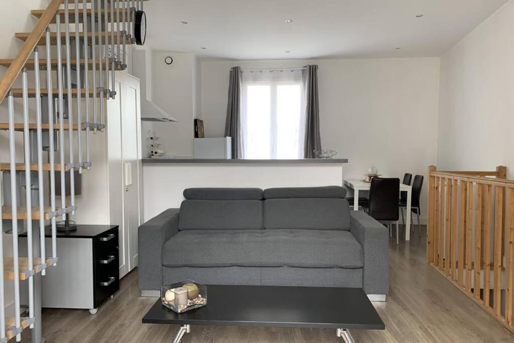 Photo of Livingroom in Tours