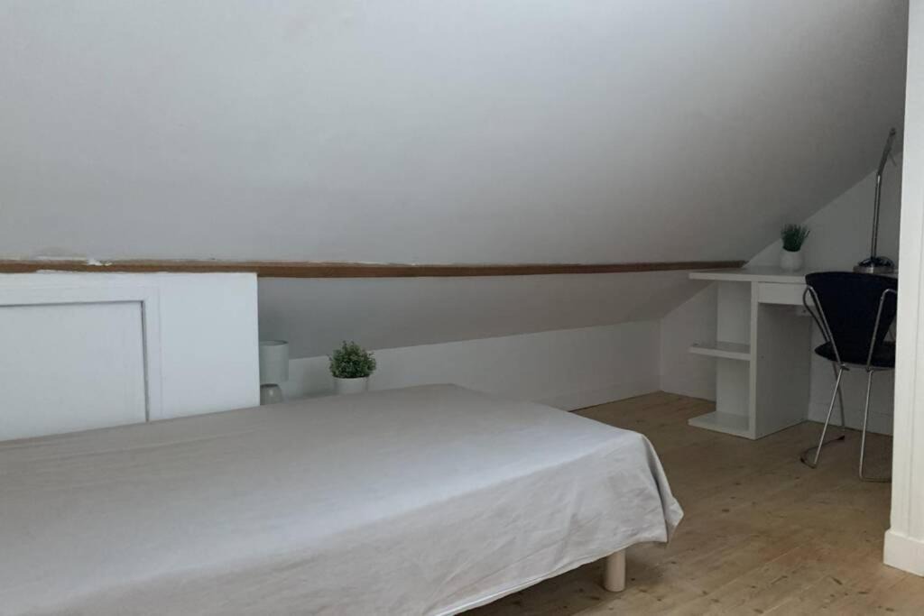 Photo of Bedroom in Tours