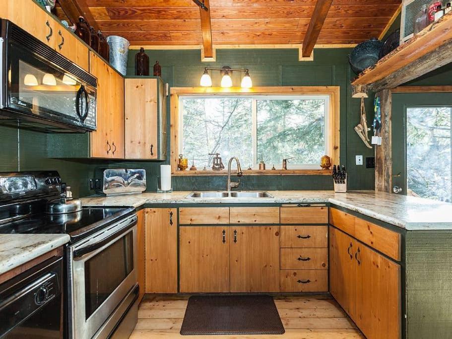 Photo of Kitchen in Sundance