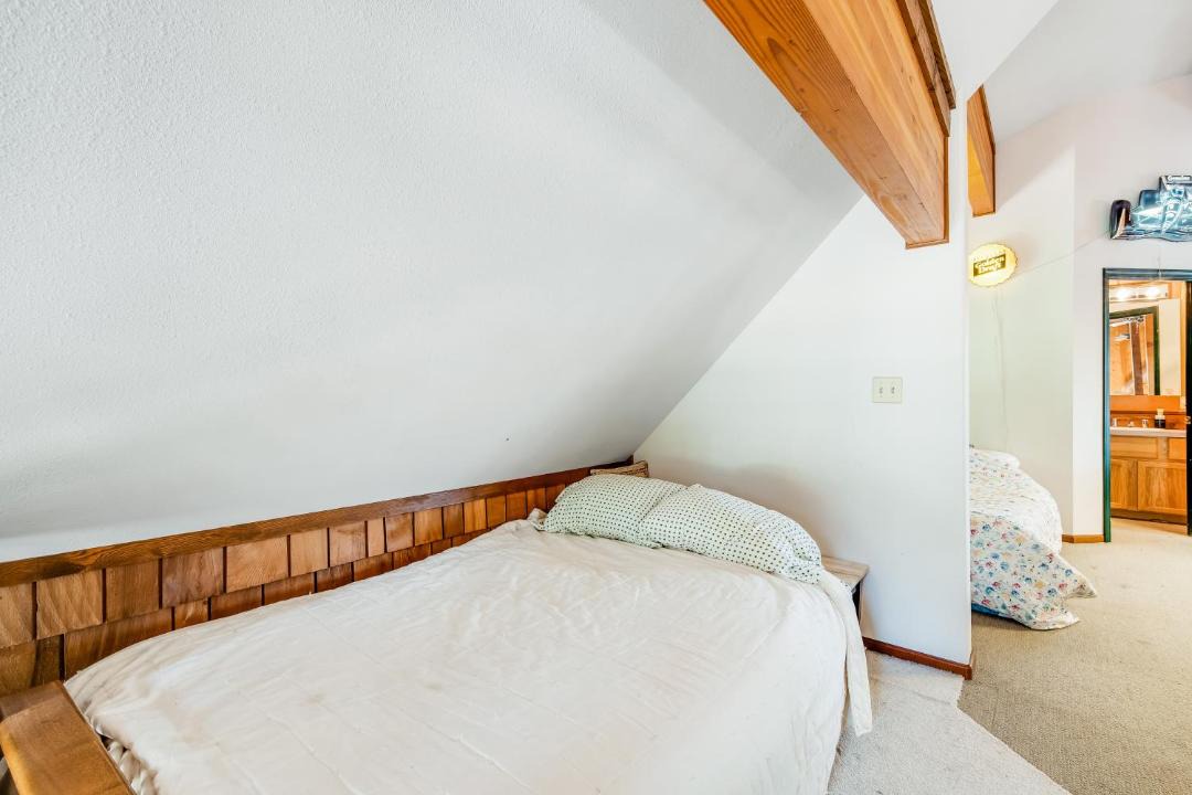 Photo of Bedroom in Hyak