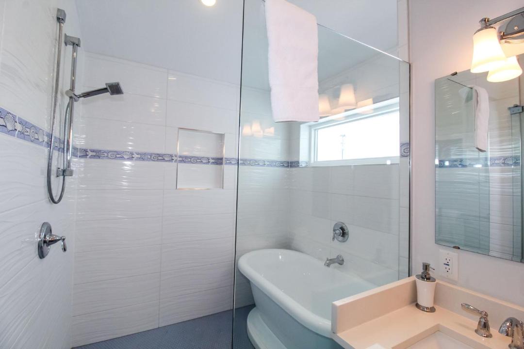 Photo of Bathroom in Holmes Beach