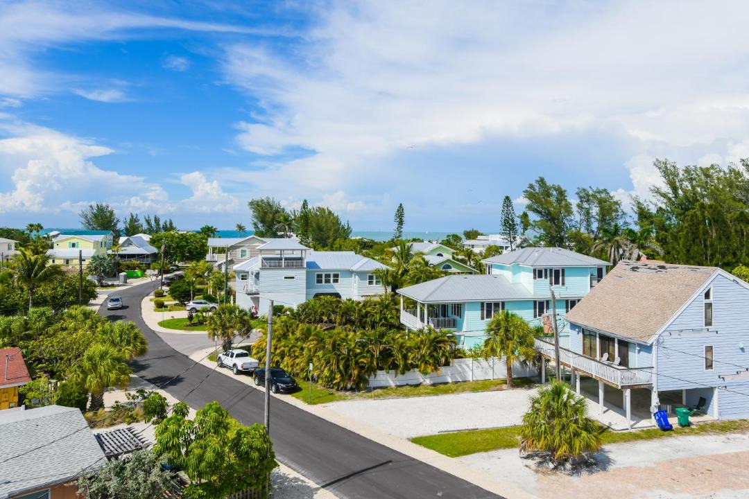 Photo of Others in Anna Maria