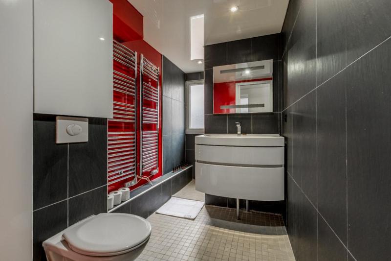 Photo of Bathroom in 1st Arrondissement