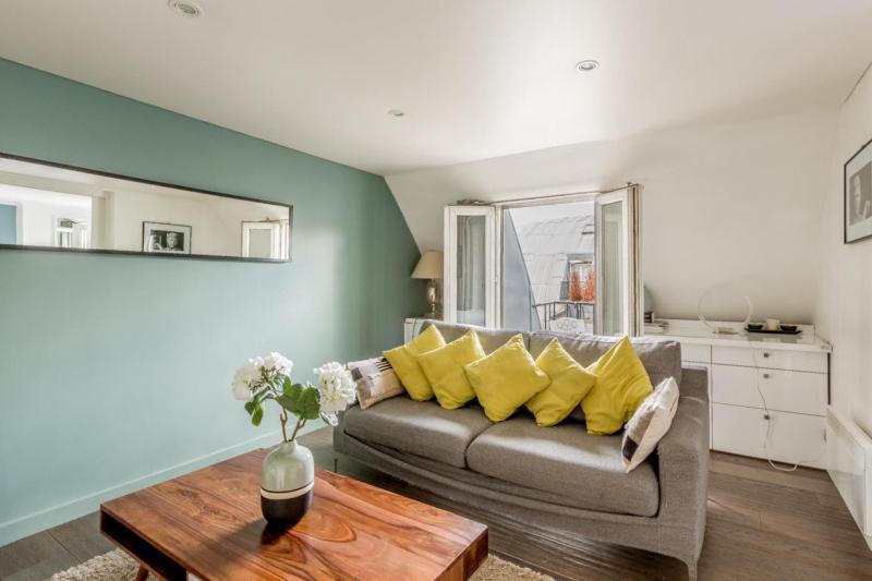 Photo of Livingroom in 1st Arrondissement