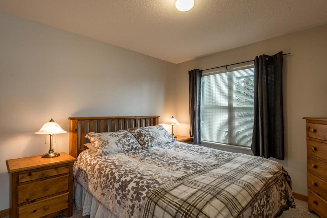 Photo of Bedroom in Silver Star Mountain
