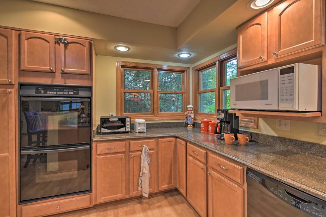 Photo of Kitchen in Lake Ripley
