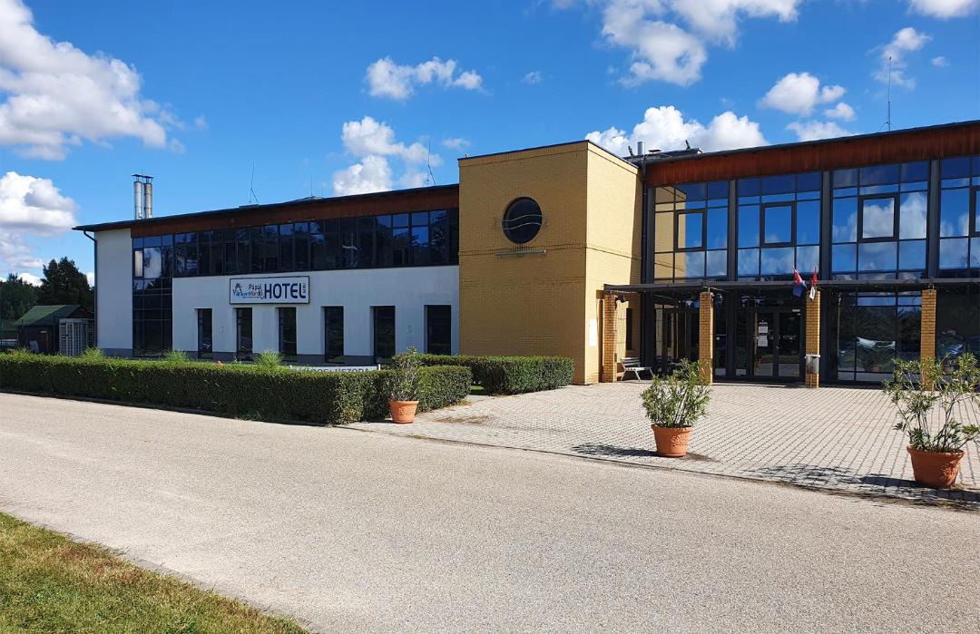 Photo of Buildings in Papa