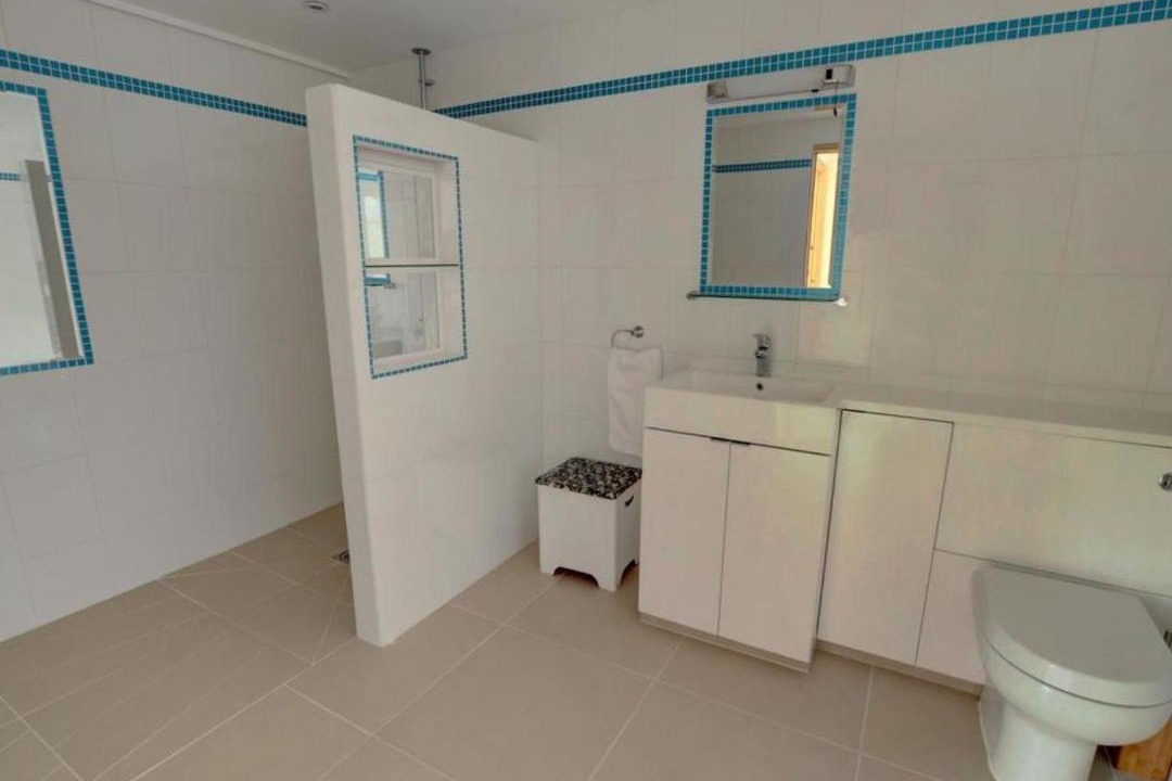 Photo of Bathroom in Etchinghill
