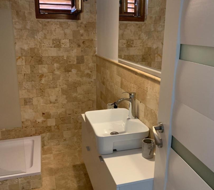 Photo of Bathroom in Eforie