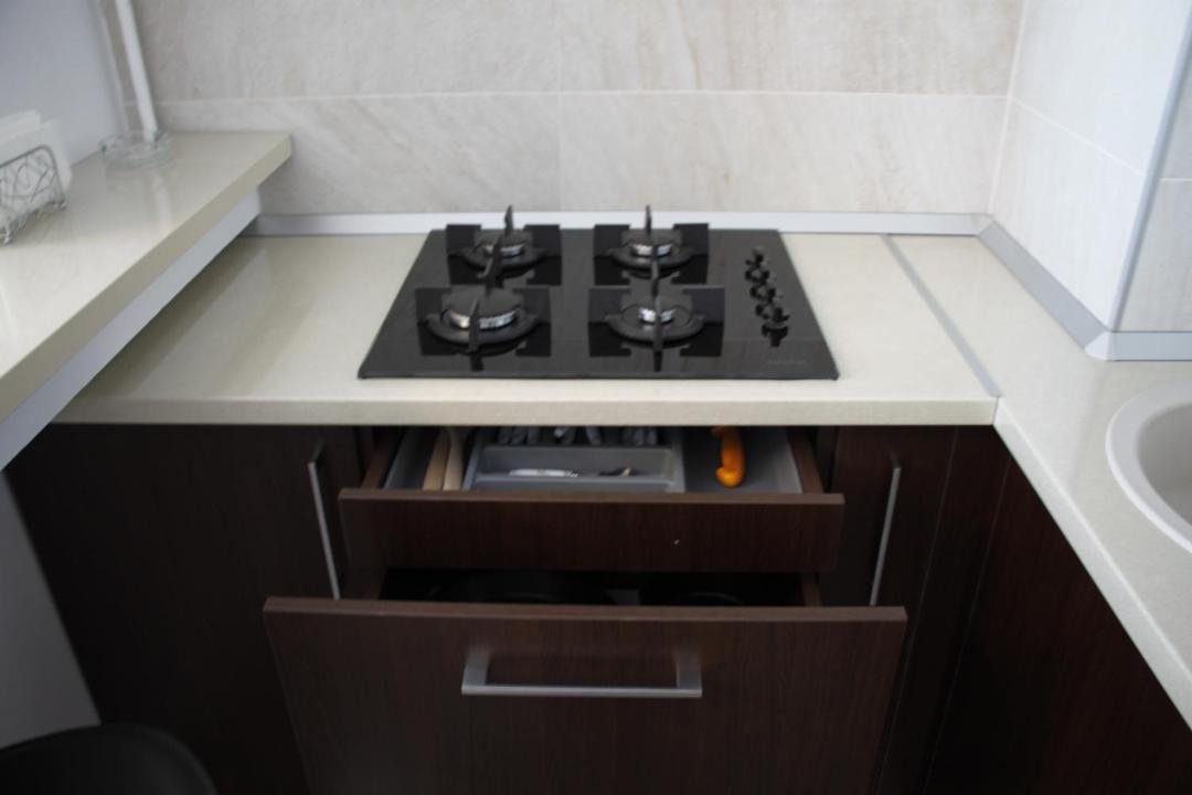 Photo of Kitchen in Mamaia-Sat