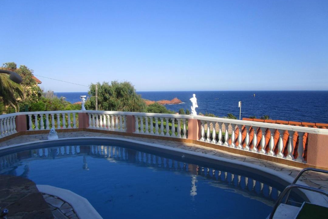 Photo of Outdoor in Antheor