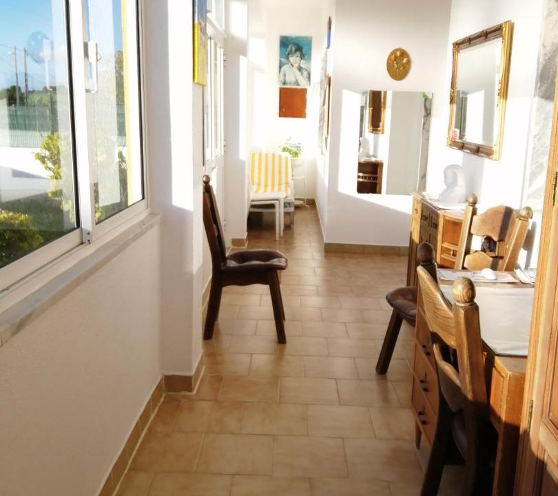 Photo of Livingroom in Sobral de Monte Agraco