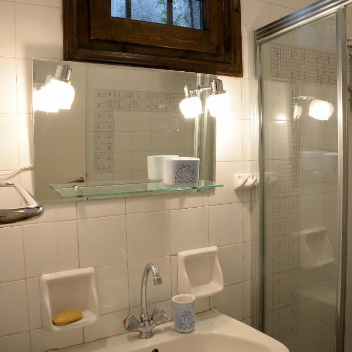 Photo of Bathroom in Zagora-Mouresi