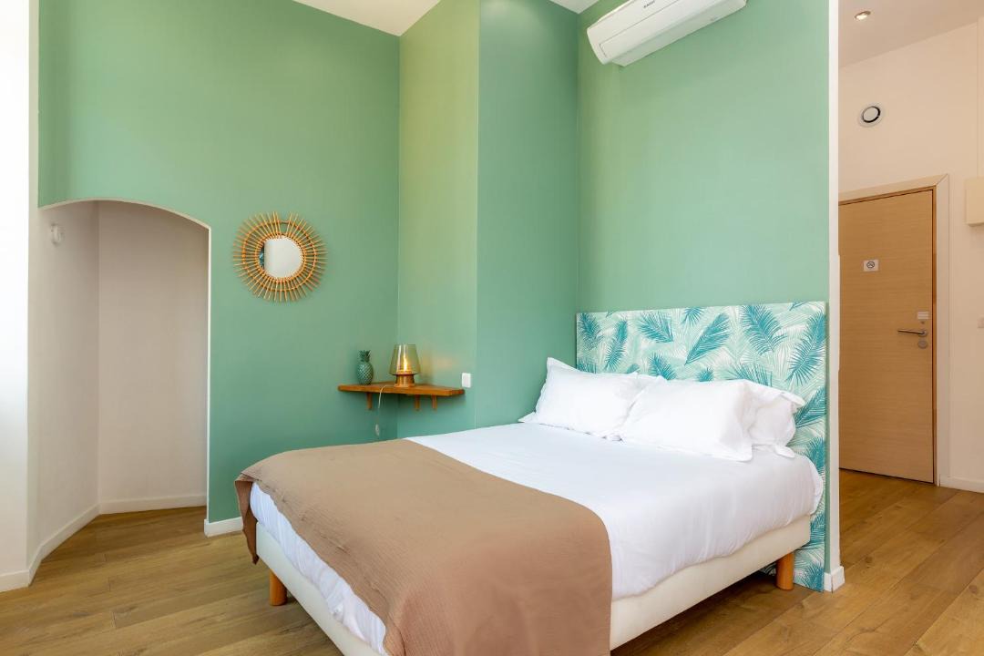 Photo of Bedroom in Opera