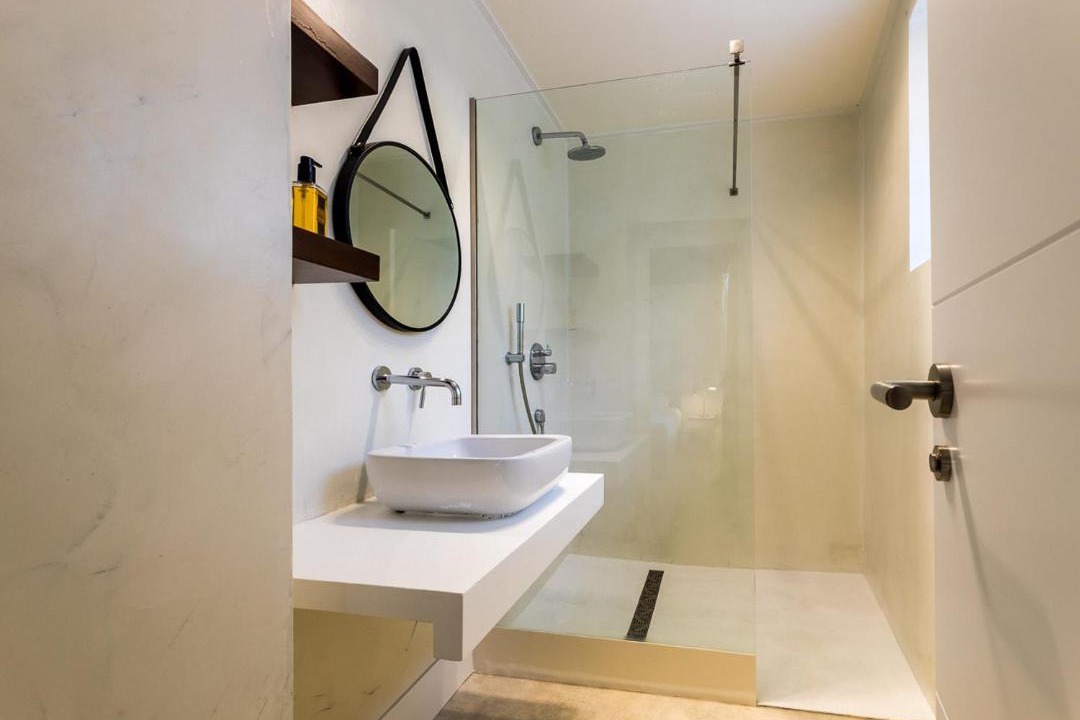Photo of Bathroom in Biarritz City Centre
