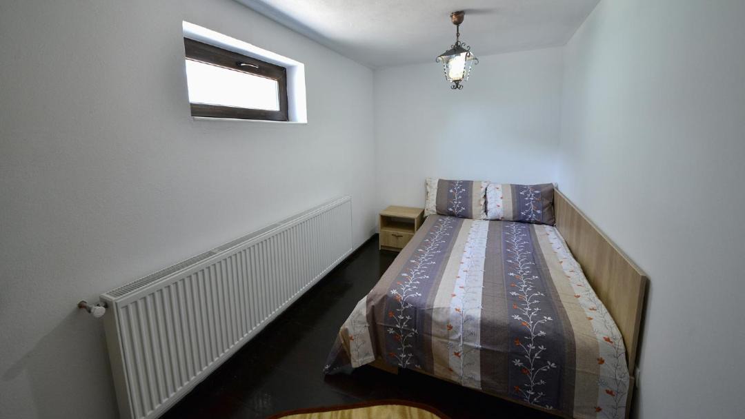 Photo of Bedroom in Salatrucel