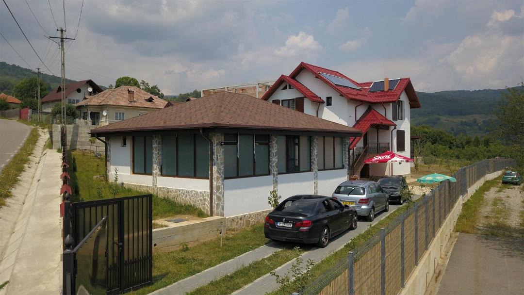 Photo of Buildings in Salatrucel
