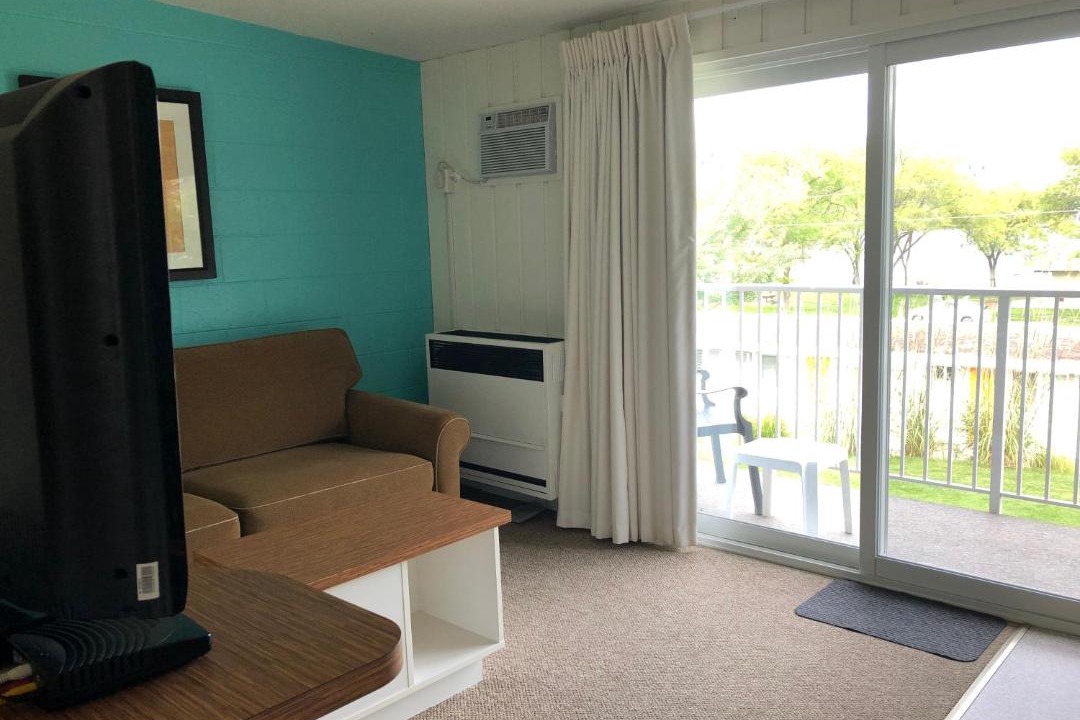 Photo of Livingroom in Okanagan-Similkameen