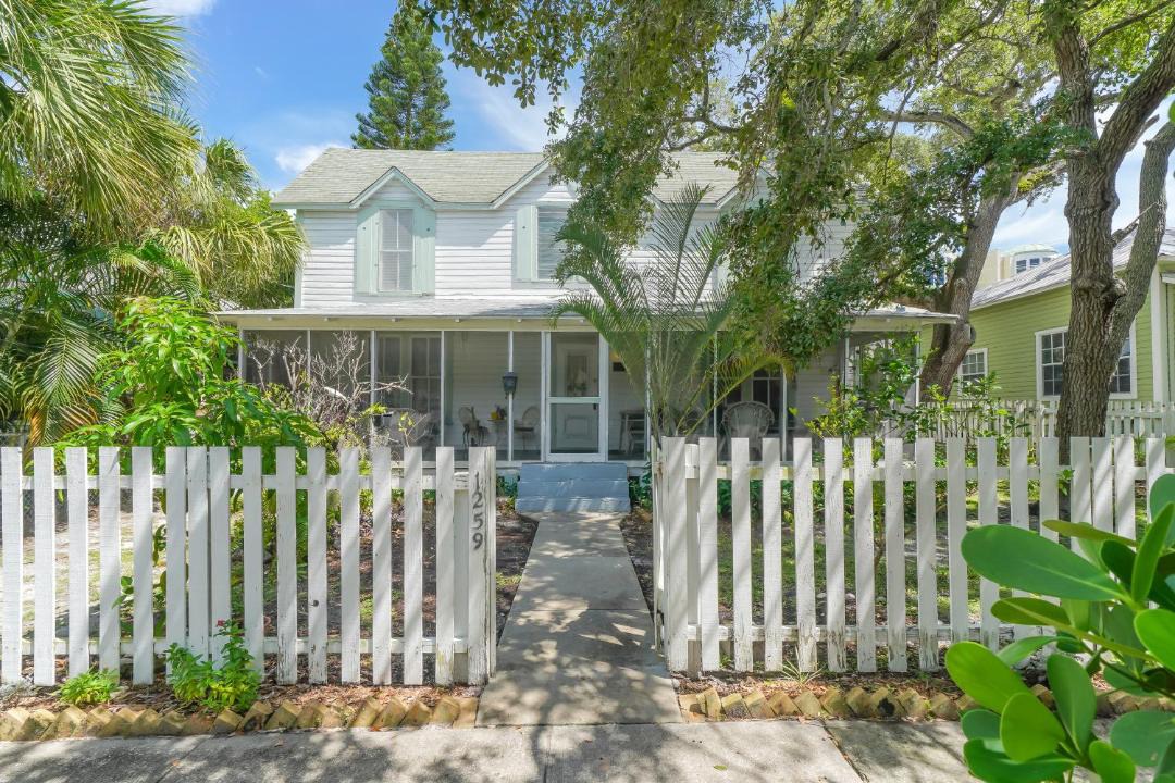 Photo of Others in Central Sarasota