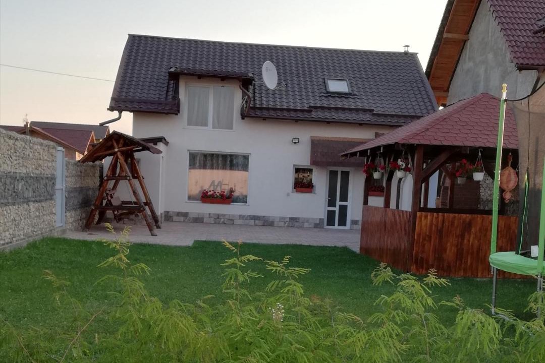 Photo of Buildings in Rasnov