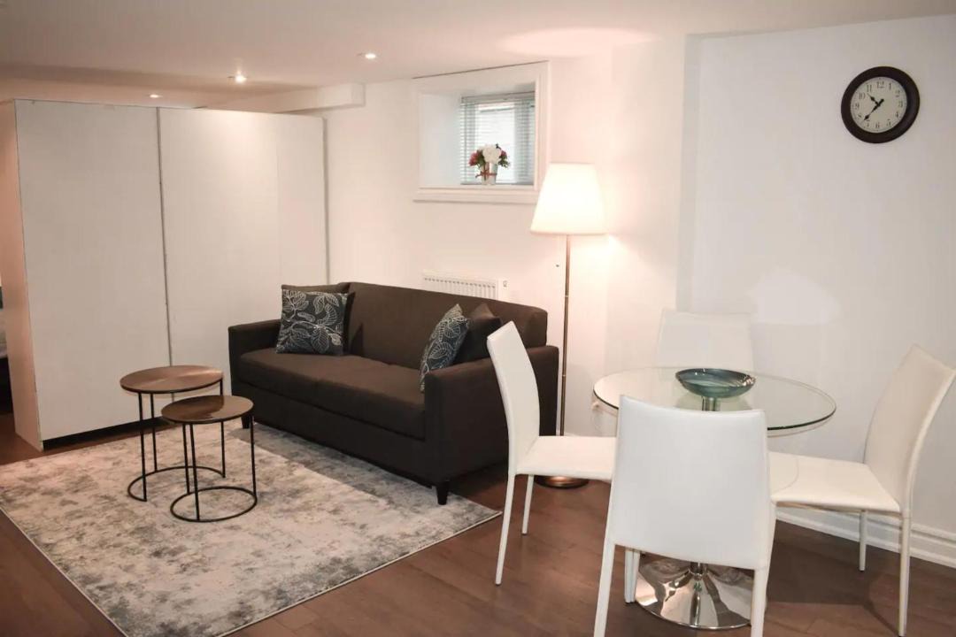 Photo of Livingroom in High Park North