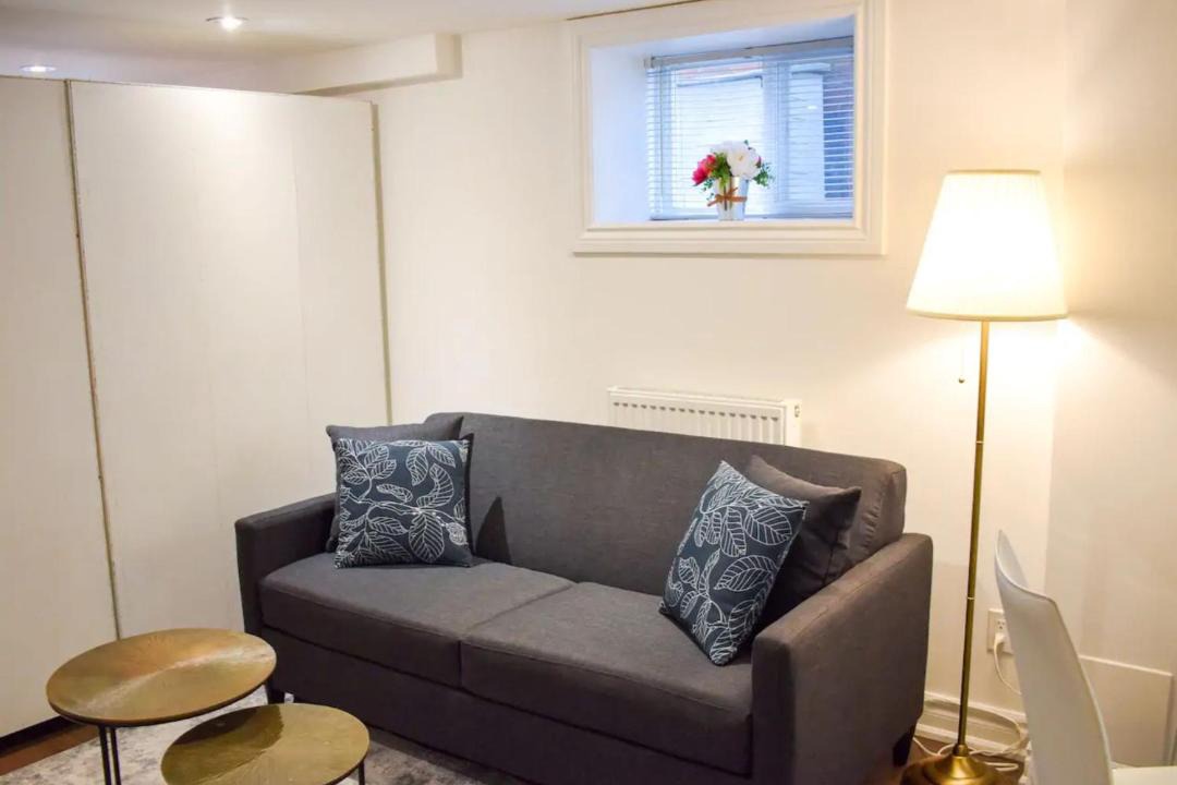 Photo of Livingroom in High Park North