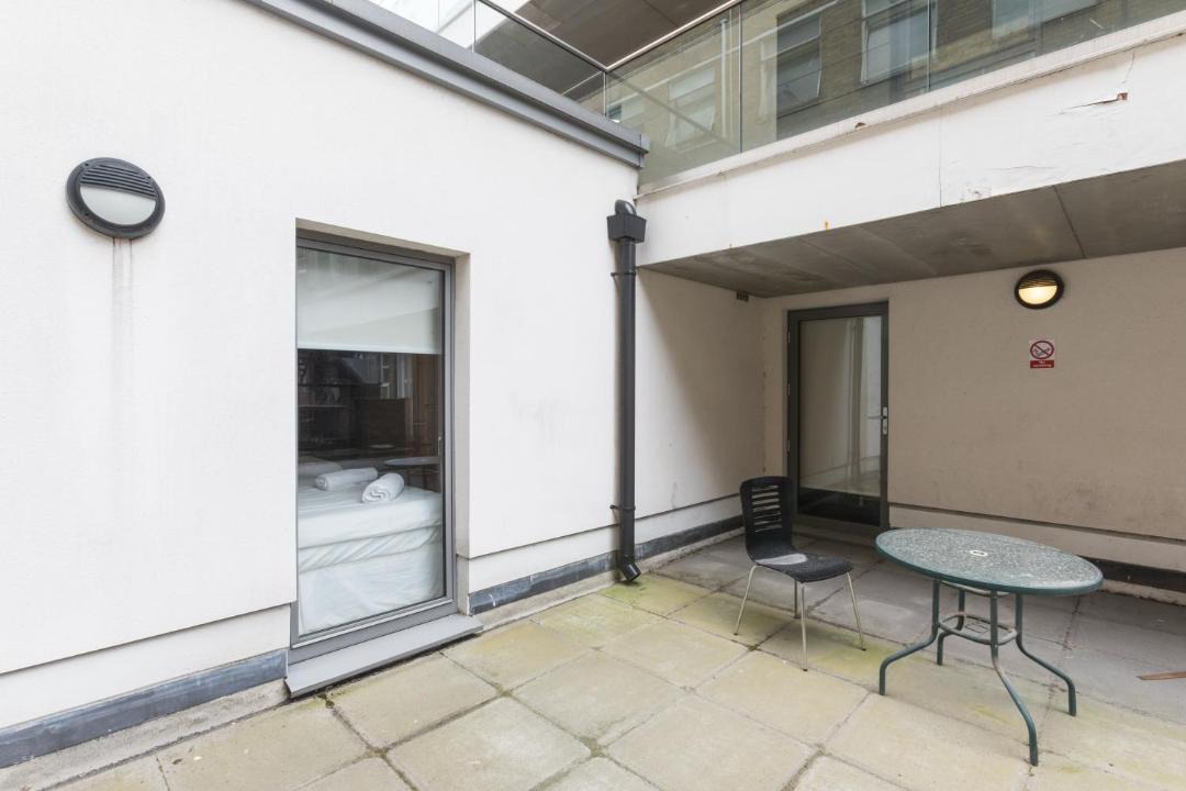 Photo of Patio Balcony in Lancaster Gate
