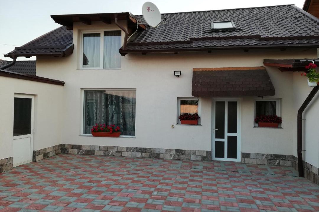 Photo of Buildings in Rasnov