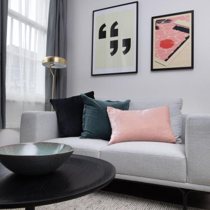 Photo of Livingroom in Saint Paul's