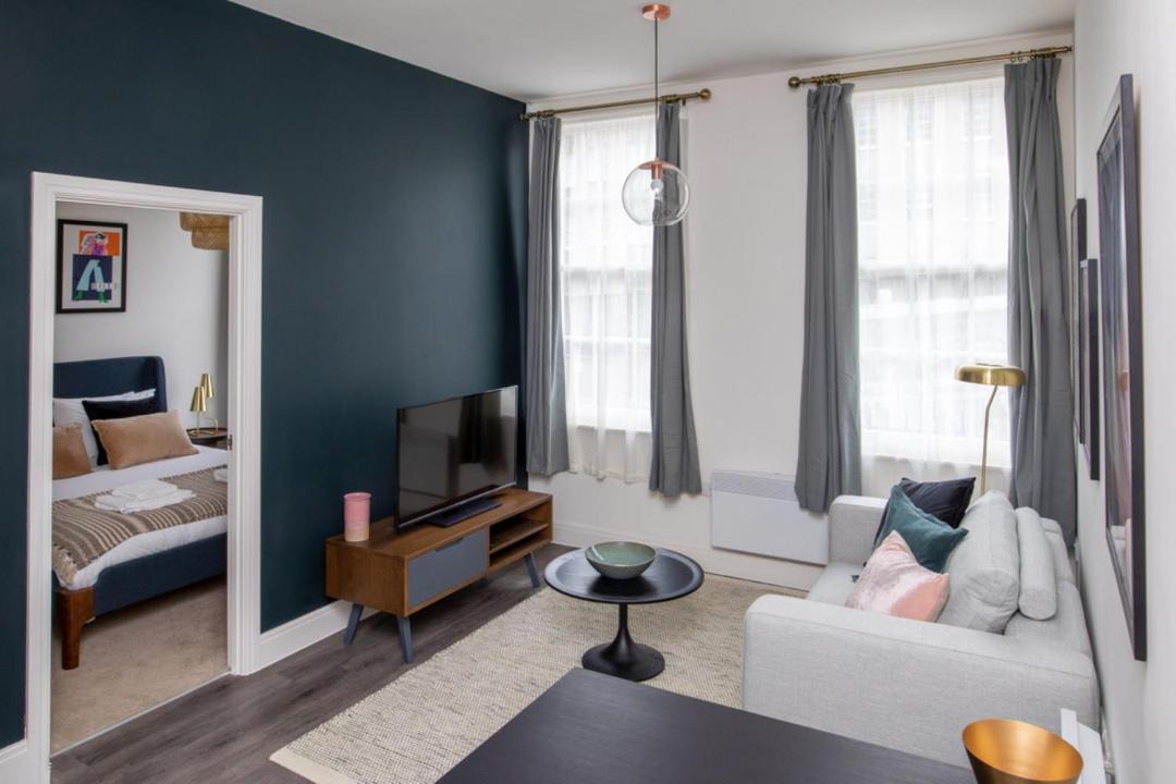 Photo of Livingroom in Saint Paul's