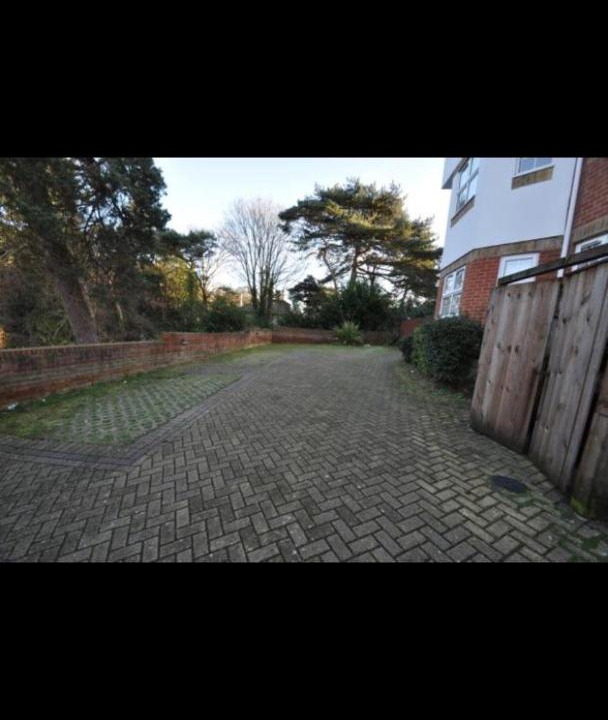 Photo of Others in Westbourne