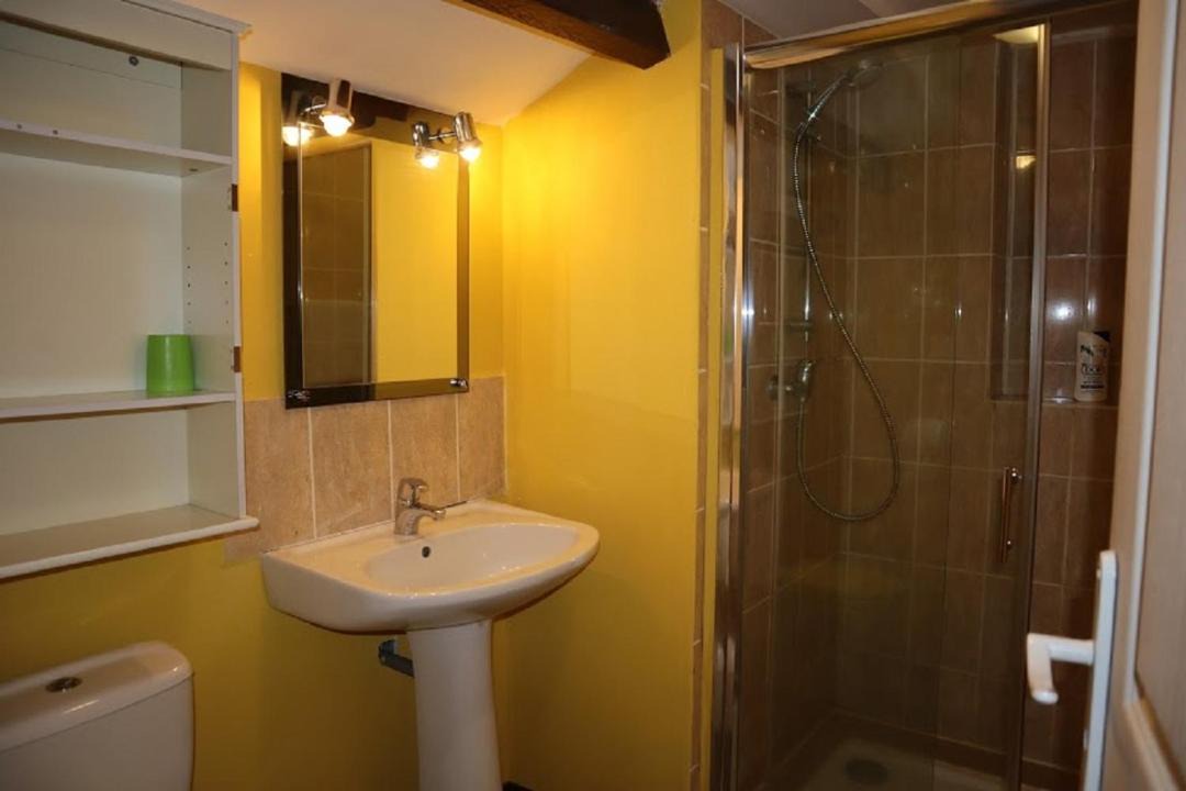 Photo of Bathroom in Marcillac