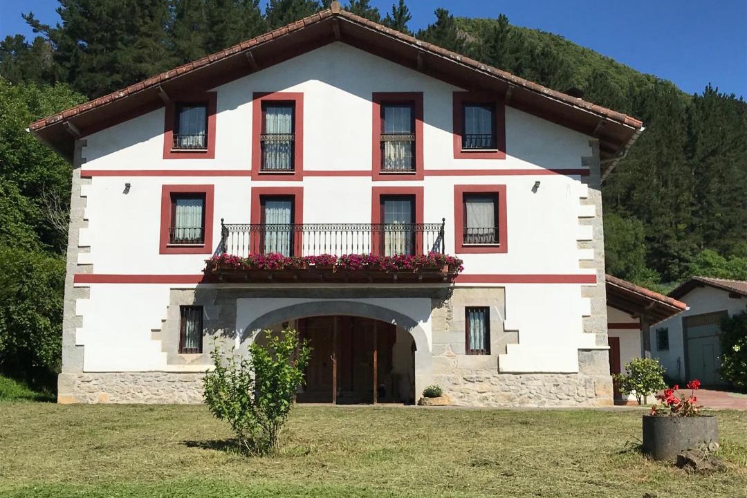Photo of Buildings in Forua