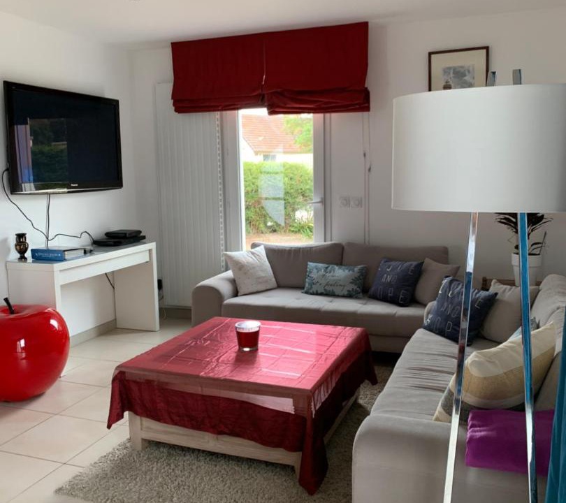 Photo of Livingroom in Bernieres-sur-Mer