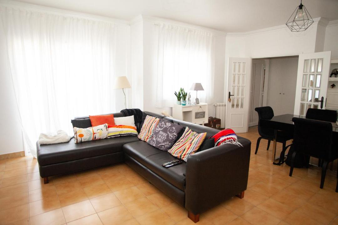 Photo of Livingroom in Rates