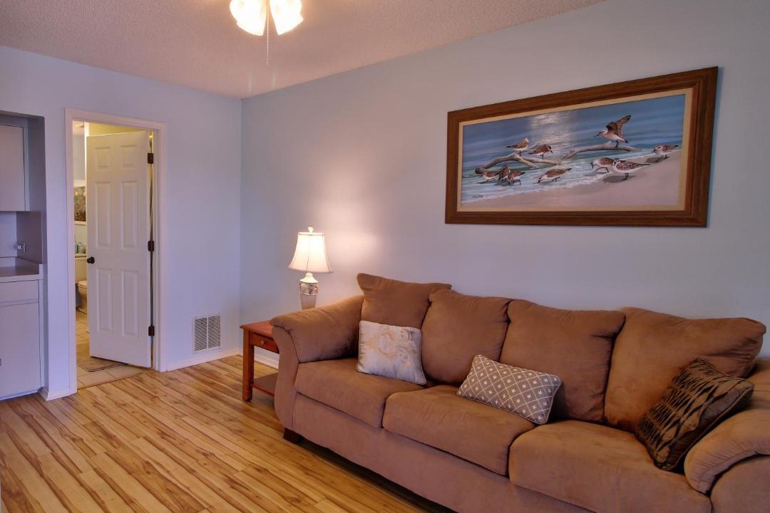 Photo of Livingroom in Plantation