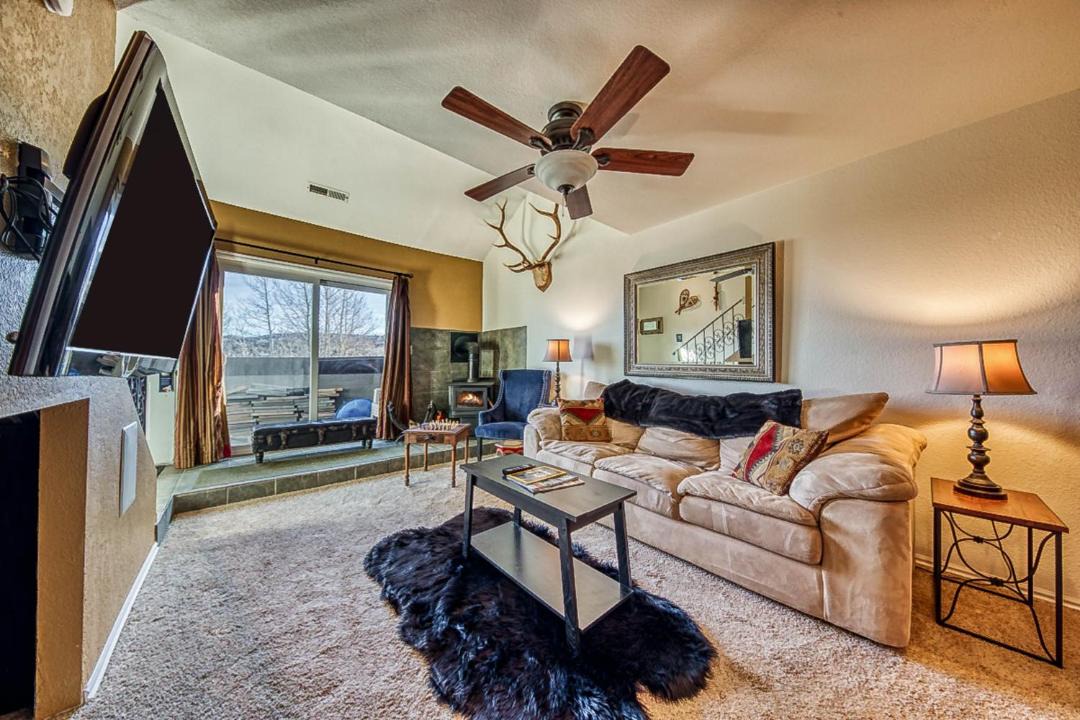 Photo of Livingroom in Brian Head