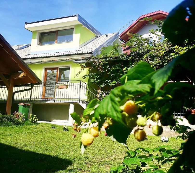 Photo of Buildings in Gorje