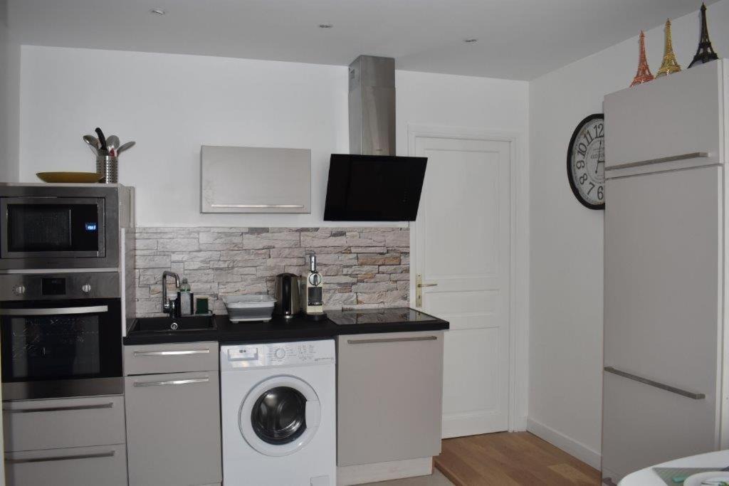 Photo of Kitchen in Parc-de-Montsouris