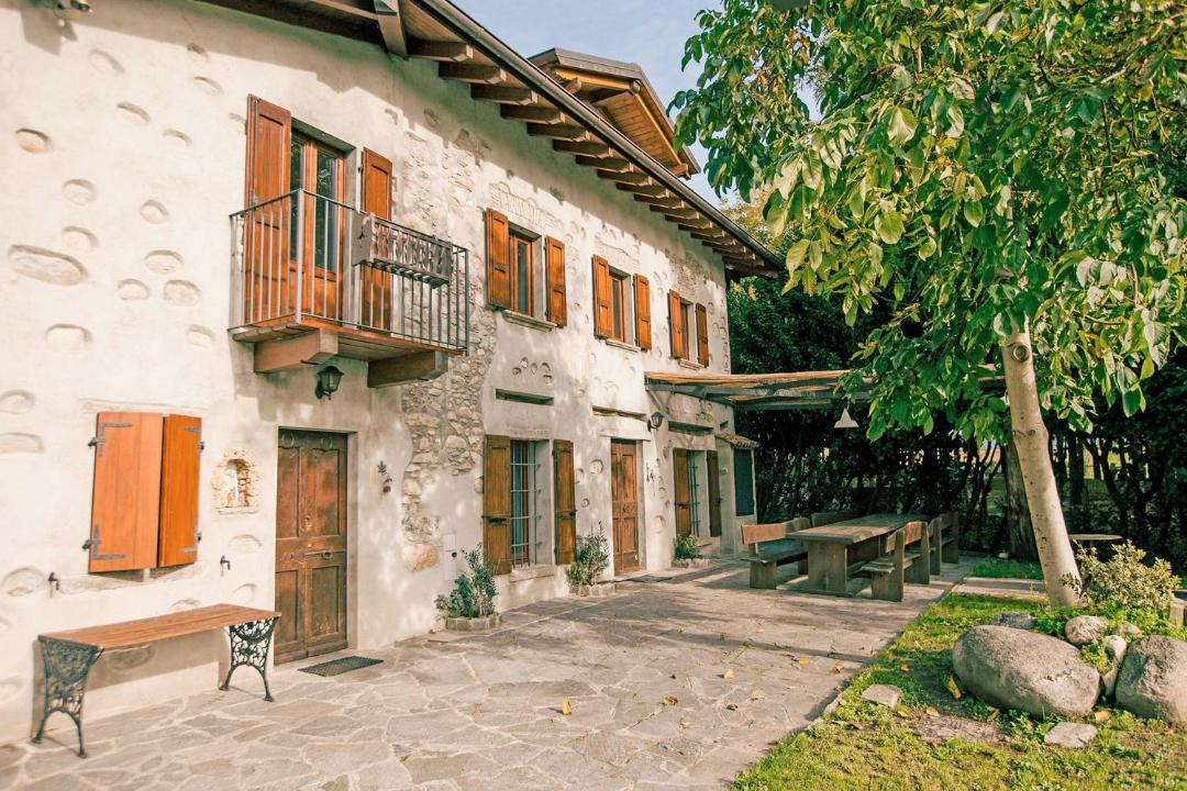 Photo of Buildings in Tremezzo