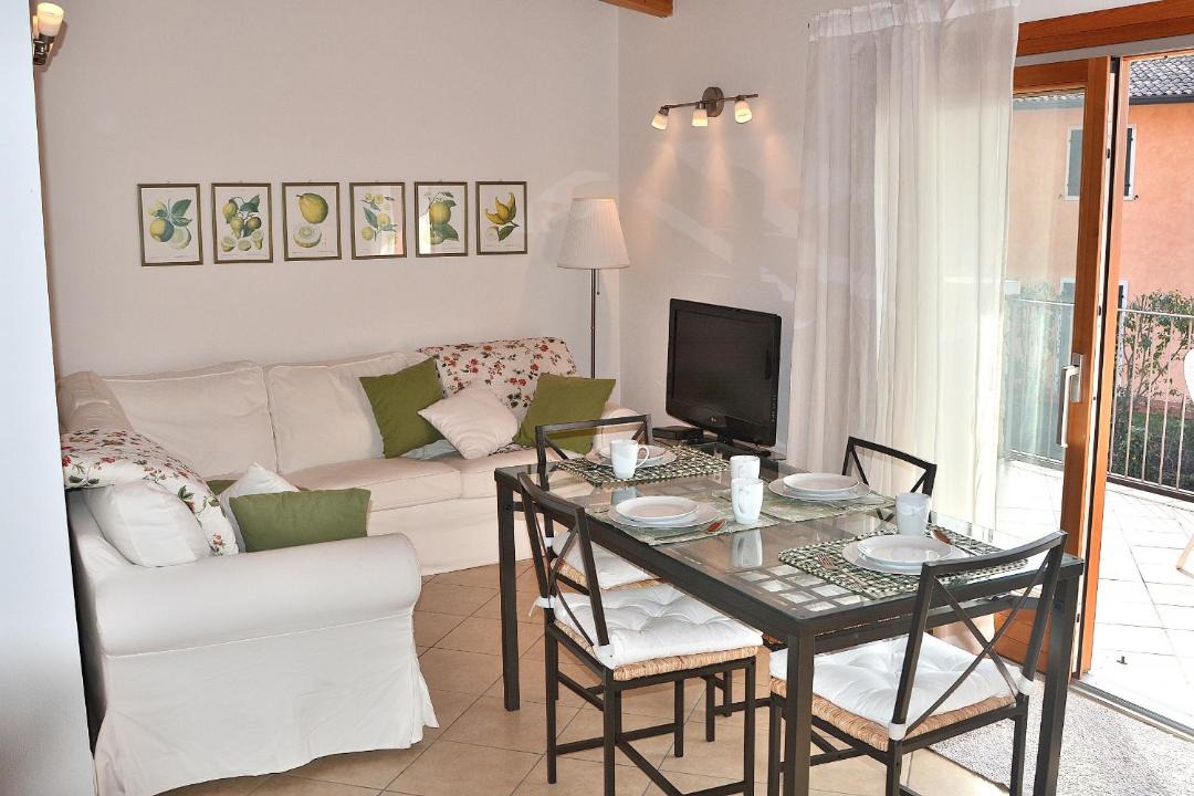 Photo of Livingroom in Albisano