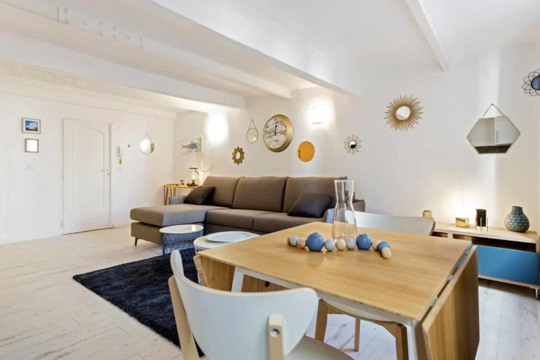 Photo of Livingroom in Quartier du Panier