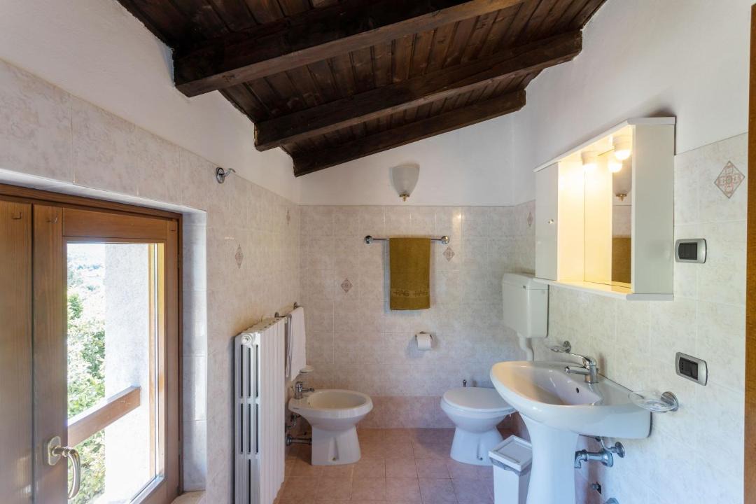 Photo of Bathroom in Vesio