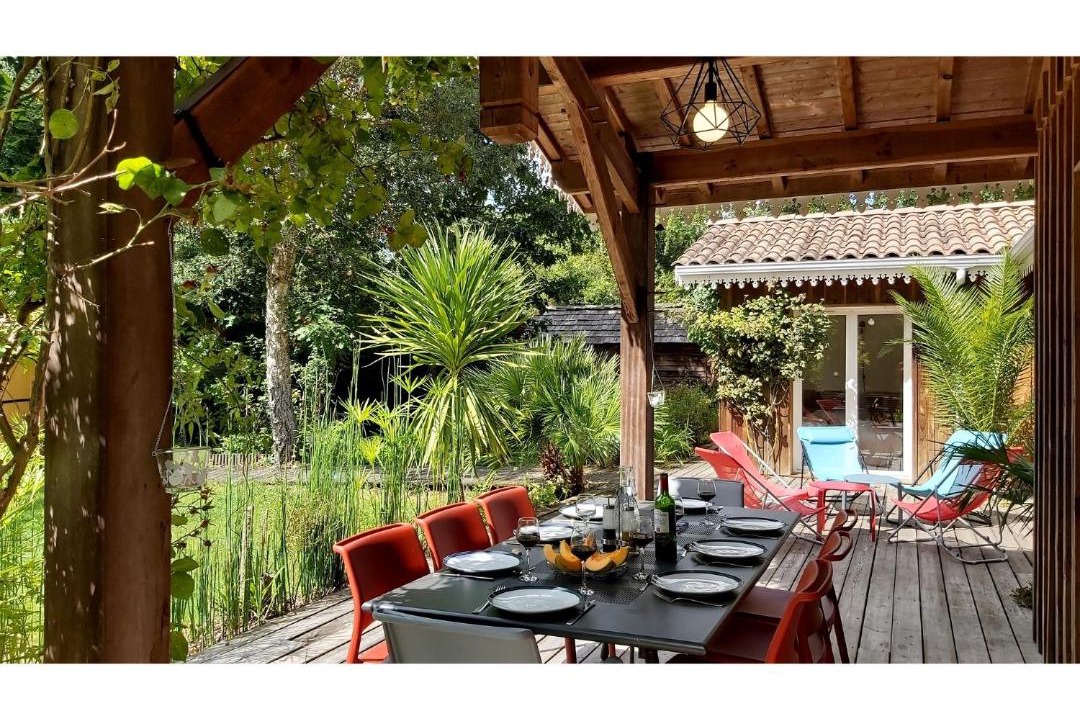 Photo of Patio Balcony in Taussat
