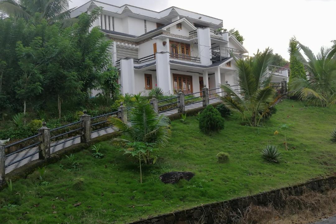 Photo of Buildings in Mananthavady