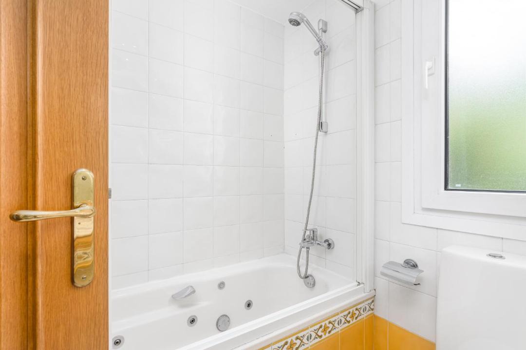 Photo of Bathroom in San Sebastian Centro