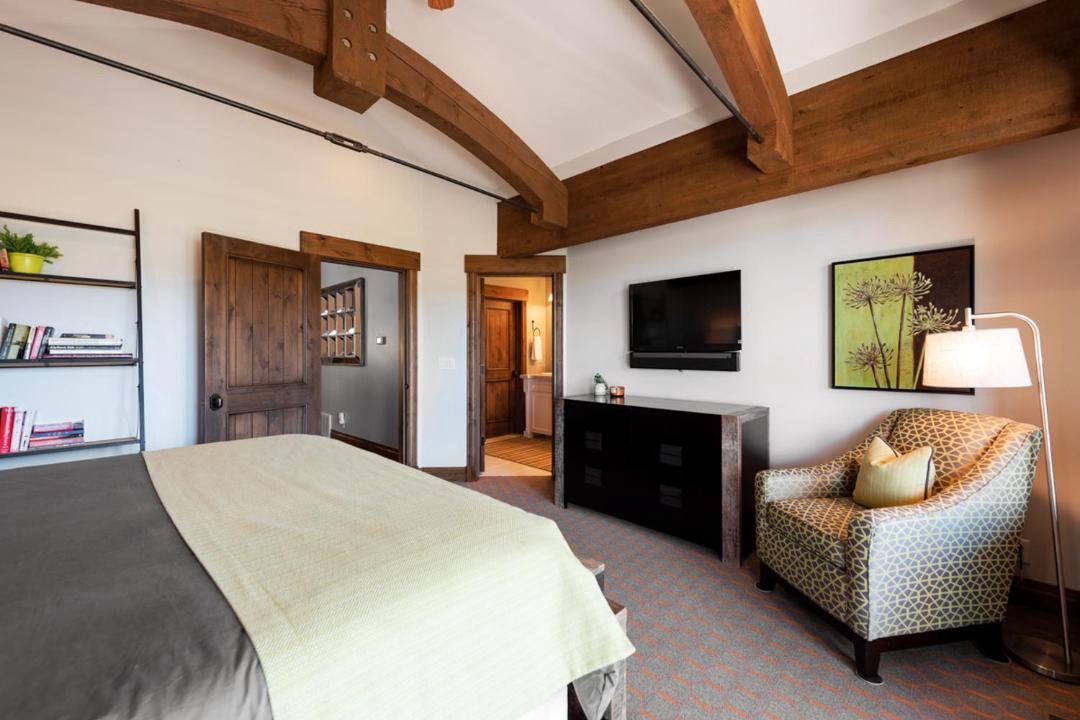 Photo of Bedroom in Park Meadows