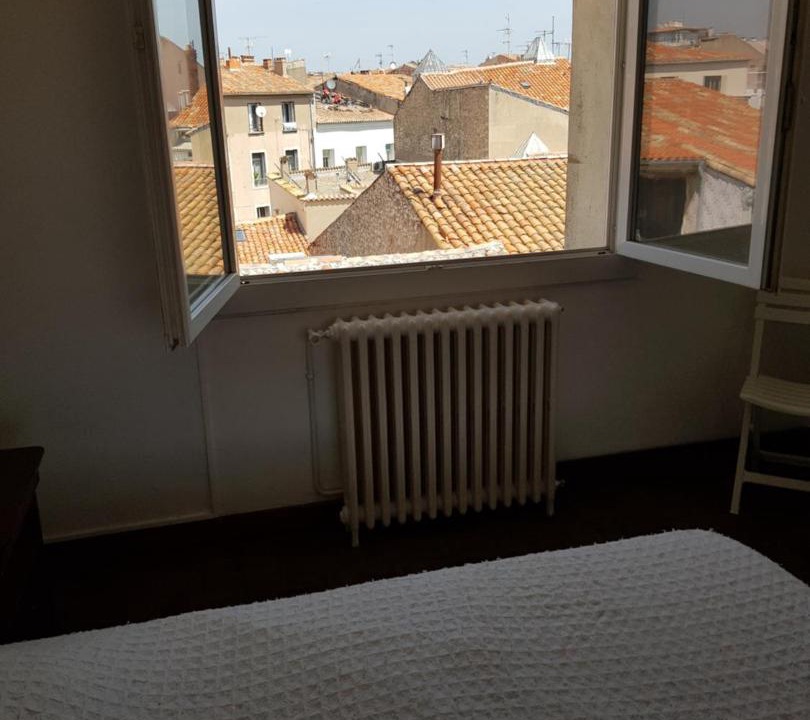 Photo of Bedroom in Sete